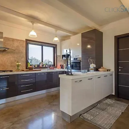 Maison Du Bonheur Exclusive Retreat For Peace Of Mind וילה
