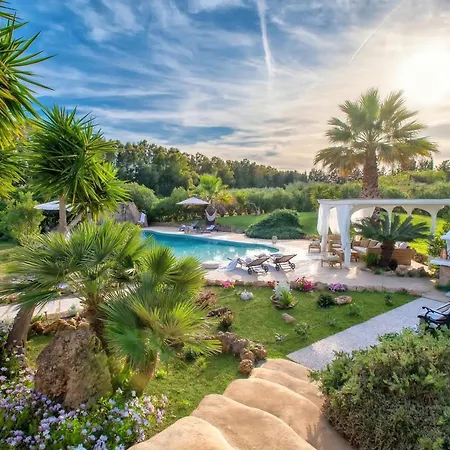 Maison Du Bonheur Exclusive Retreat For Peace Of Mind 빌라