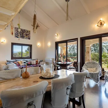 Maison Du Bonheur Exclusive Retreat For Peace Of Mind Villa