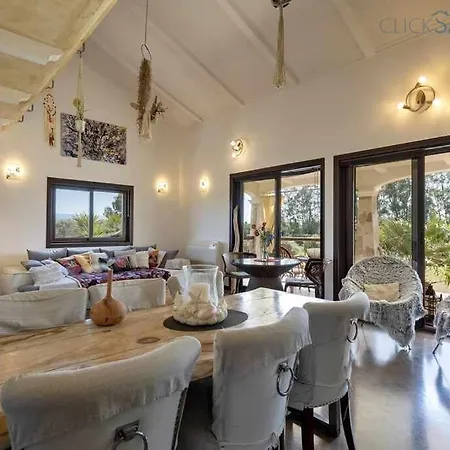 Maison Du Bonheur Exclusive Retreat For Peace Of Mind * Olmedo