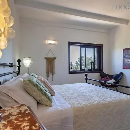 Maison Du Bonheur Exclusive Retreat For Peace Of Mind Olmedo