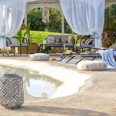 Villa Maison Du Bonheur Exclusive Retreat For Peace Of Mind Olmedo