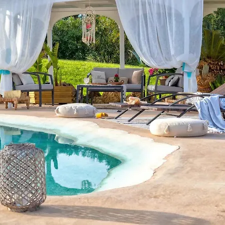 Maison Du Bonheur Exclusive Retreat For Peace Of Mind Olmedo