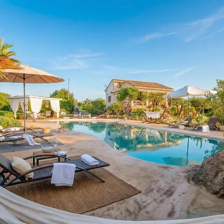 Maison Du Bonheur Exclusive Retreat For Peace Of Mind Olmedo