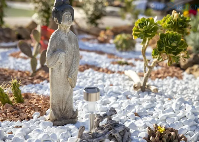 Maison Du Bonheur Exclusive Retreat For Peace Of Mind Olmedo